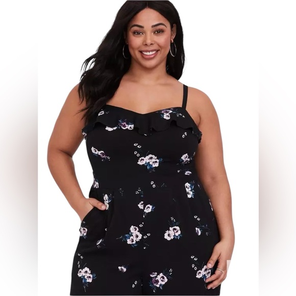 Torrid Black Floral Wide Leg Ruffle Jumpsuit Romantic, Feminine, Cottagecore NWT - Picture 3 of 10